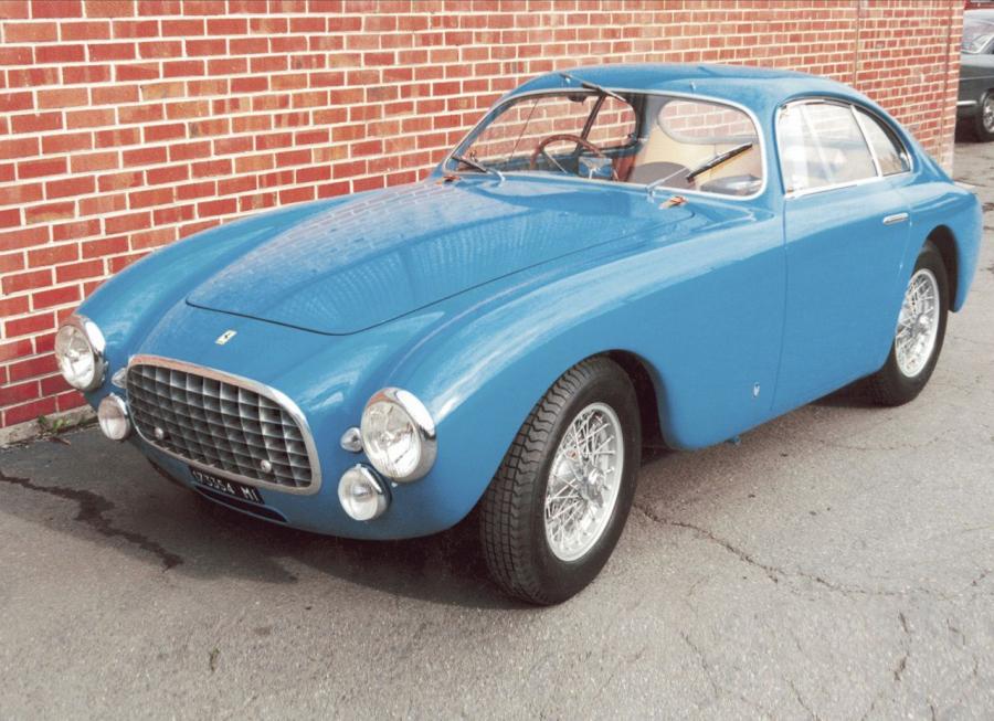  Ferrari 212 Export Vignale Coupe 1951 года  (фото 1 из 1)